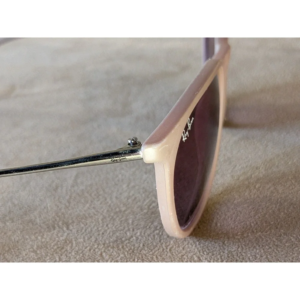 Ray-Ban needs new
